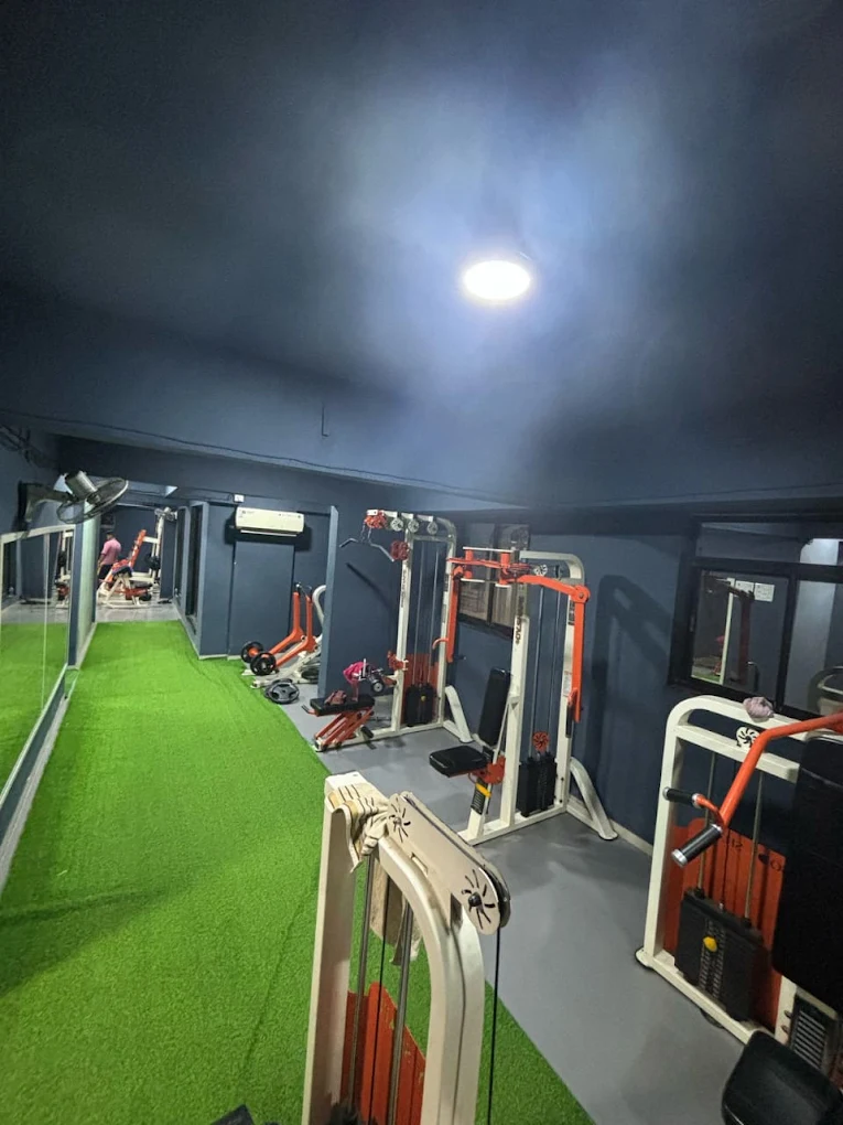 HIIT training lane and machine zone